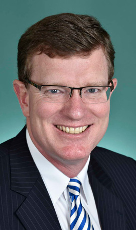 Portrait of Andrew Gee
