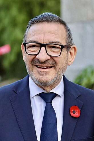 Portrait of Steve Georganas